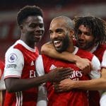 Arsenal mengalahkan Chelsea 3-1 di pekan ke-15 Liga Inggris, Minggu dini hari WIB. Pemain Arsenal merayakan gol Lacazette lewat penalti. (Twitter@Arsenal)