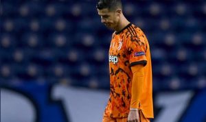 Hasil LIga Champions, FC Porto menang 2-1 atas Juventus di leg pertama perempatfinal Liga Champions, Kamis dinihari WIB. Ekspresi kecewa Cristiano Roanldo. (Twitter.com @brfootball)