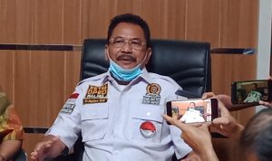 Ketua DPRD Kalsel H Supian HK saat memberikan keterangan kepada awak media di Banjarmasin, Rabu. (Kalimantanlive.com)