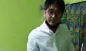 Muhammad Raziv, pengacara H2D, dituntut minta maaf karena diduga ikut gerebek rumah matnan pembakal tambak baru. (istimewa)