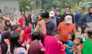 Paman Birin berkunjungke Kecamatan Hantakan, HST, 21 Februari 2021. (FC@Paman Birin)