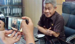 Ketua Komisi II DPRD Kalsel Imam Prastowo desak Bank Kalsel proaktif penuhi MIM Rp 3 Triliun. (Kalimantanlive.com elpian)