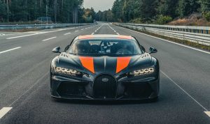 bugatti-chiron-super-sport-300