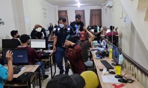 Ancaman Keselamatan Masyarakat, Polres Metro Jakpus Gerebek Sindikat Pinjol