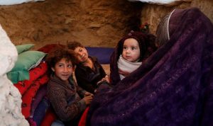 keluarga-di-afghanistan-terpaksa-jual-bayinya-seharga-rp-7-juta-karena-kelaparan