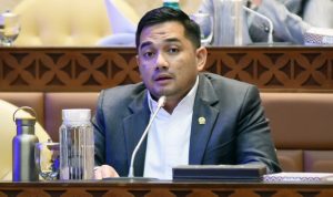 Anggota-Komisi-V-DPR-RI-Rifqinizamy-Karsayuda