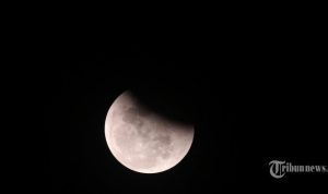 Fenomena gerhana bulan total