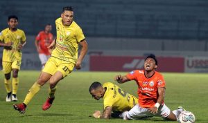 Pemain Persija Jakarta Maman Abdurrahman
