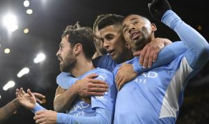 Penyerang Man City, Gabriel Jesus, melakukan selebrasi bersama Bernardo Silva dan Joao Cancelo usai membobol gawang PSG