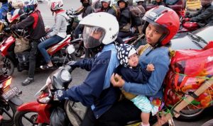 mudik-naik-motor-ajak-anak-kecil