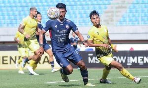 Duel Arema FC vs Barito Putera