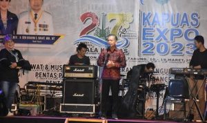 Bupati Kapuas saat sambutan dan menutup Kapuas Expo 2023 Jalan Maluku Kuala Kapuas Ahad (1932023)