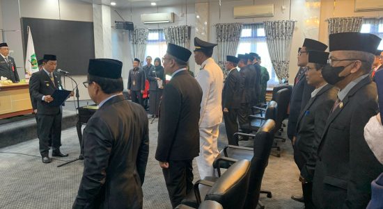 Pemerintah Kabupaten Balangan kembali melakukan mutasi dan rotasi para pejabat Struktural Eselon 2 dan Eselon 3. Pelantikan