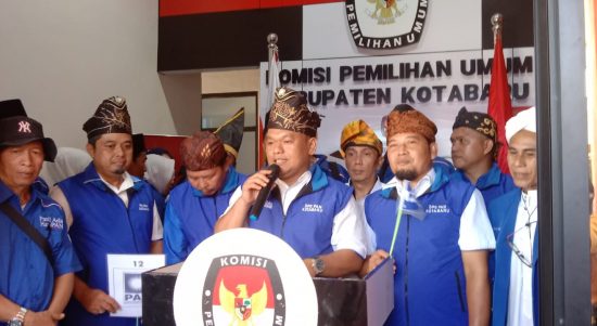 Partai Amanat Nasional (PAN) secara resmi telah mendaftarkan para calegnya ke KPUD Kabupaten Kotabaru. (Kalimantan Live/Siti Rahmah)