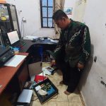 Rumah warga Desa Pulau Panci RT 03 Agus Budianto diobok-obok maling hingga mengalami kerugian ratusan juta rupiah, Selasa (30/05/23). (Kalimantanlive.com/Siti Rahmah)