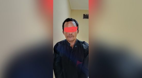 Otak pelaku pencurian pemberatan yang terjadi di wilayah hukum Polsek Kelumpang Hilir Kabupaten Kotabaru berhasil diamankan anggota Polsek Kelumpang Hilir setelah 4 bulan menjadi DPO. (Kalimantanlive.com/ Siti Rahmah).