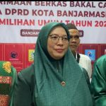Partai Kebangkitan Bangsa (PKB) saat mendaftar pencalonan legislatif DPRD Kota Banjarmasin oleh sejumlah fraksi partainya ke KPU, Sabtu (13/5/23) siang. Kalimantanlive.com/Ilham