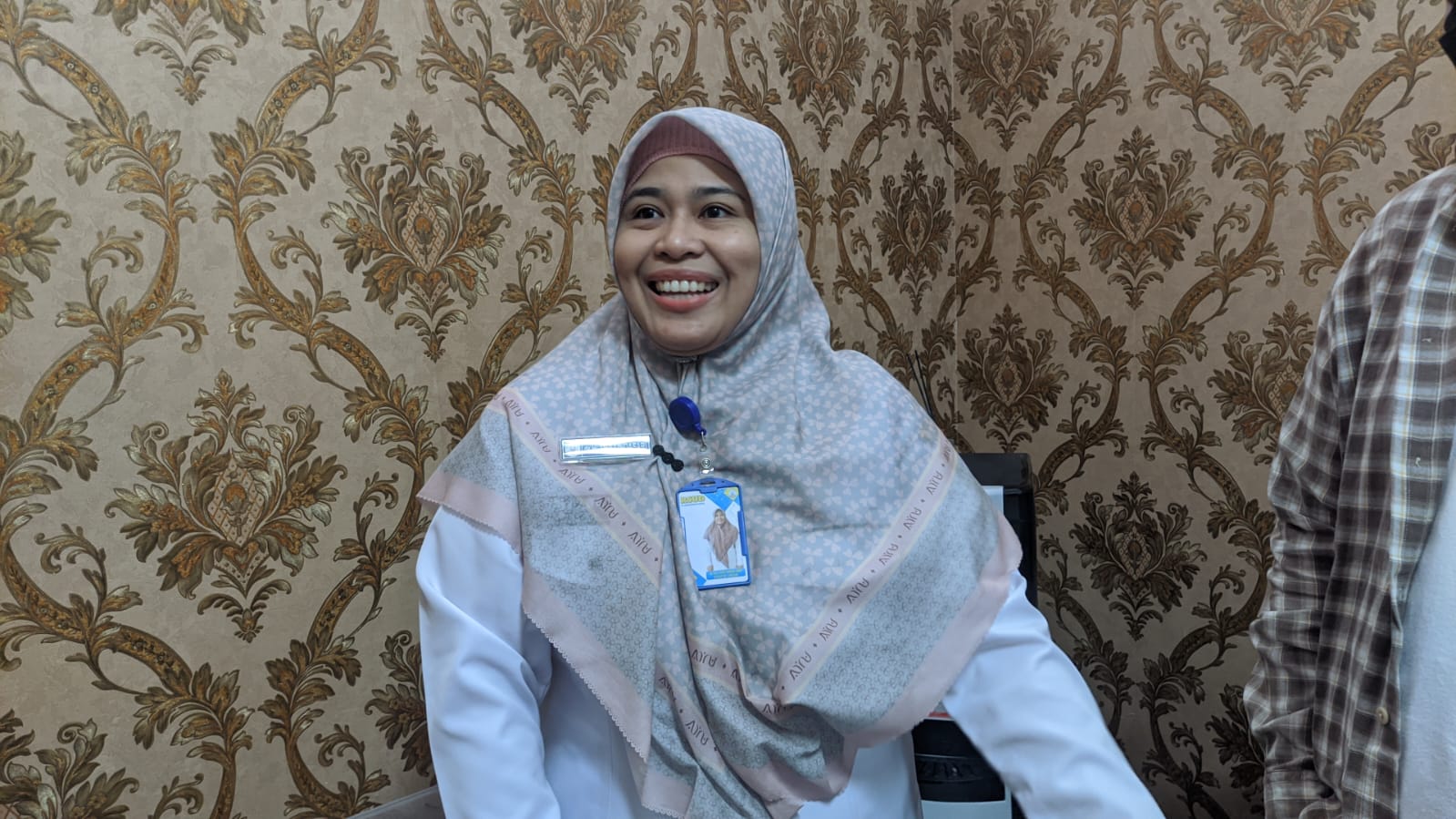 Direktur RSUD H Badaruddin Kasim Tanjung, Mastur Kurniawan melalui Dokter Poli MCU, dr Hj Tifa Lindasari (Kalimantanlive.com.A Hidayat)