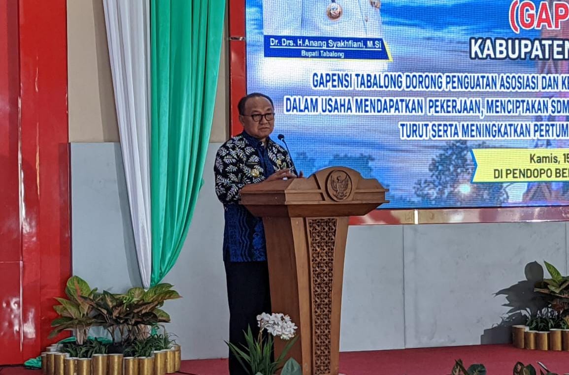 Bupati Tabalong saat menghadiri pelantikan pengurus BPC Gapensi Tabalong periode 2023-2028 di Pendopo Bersinar (Kalimantanlive.com/ A Hidayat