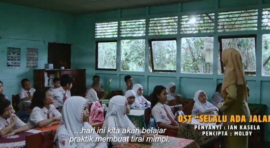 Tangkapan layar film Jendela Seribu Sungai (JSS) yang bakal segera dirilis secara Nasional pada 20 Juli 2023 mendatang (Kalimantanlive.com/Ilham)