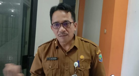 Kepala Dinas Pendidikan Kabupaten Kotabaru Selamat Riyadi (Kalimantanlive.com/Siti Rahmah)