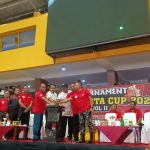Turnamen Kapolresta Cup 2023 Vol II Basket Ball dalam rangka hari Bhayangkara ke-77 kembali digelar antar SMA sederajat dan Club se-Kalimantan Selatan, di GOR Hasanuddin Banjarmasin, Senin (27/6/23) siang. (Kalimantanlive.com/Ilham)