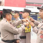 Irwasda Polda Kalsel, Kombes Pol Turman Sormin Siregar menggelar apel pengukuhan Polisi RW di wilayah hukum Polresta Banjarmasin, berlangsung di Halaman Mapolresta Banjarmasin, Selasa (20/6/23) pagi (Kalimantanlive.com/Ilham)