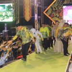 Bupati Kotabaru H. Sayed Jafar, didampingi wakil Bupati H. Andi Rudi Latif beserta forkopinda menutup Pameran Pembangunan Saijaan Expo 2023. (Kalimantanlive.com/Diskominfo)