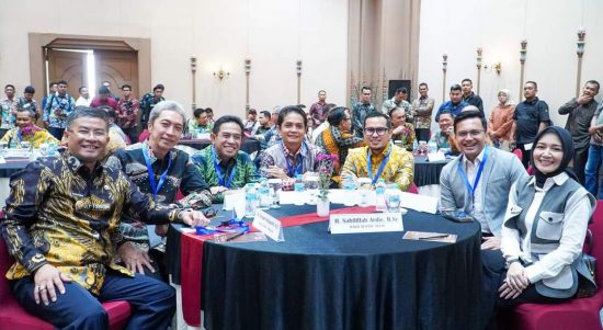 Wakil Wali Kota Banjarmasin, Arifin Noor menghadiri kegiatan Workshop Etika Pemerintahan dan Isu-isu Politik 2024 yang dilaksanakan Forum Wakil Kepala Daerah (Wakada) se-Indonesia, Korwil Jawa Tengah, berlangsung di Hotel Sahid Jaya Solo, Senin (12/06/23). (Kalimantanlive.com/Ilham)