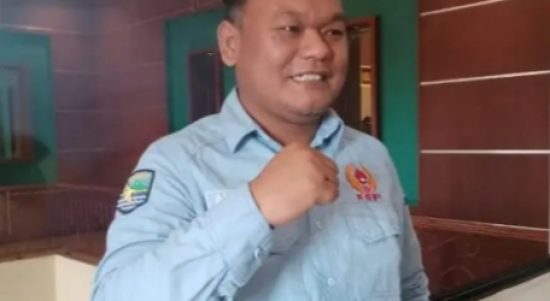 Ketua Komisi II DPRD Kotabaru Awaludin (Kalimantanlive.com/Siti Rahmah)