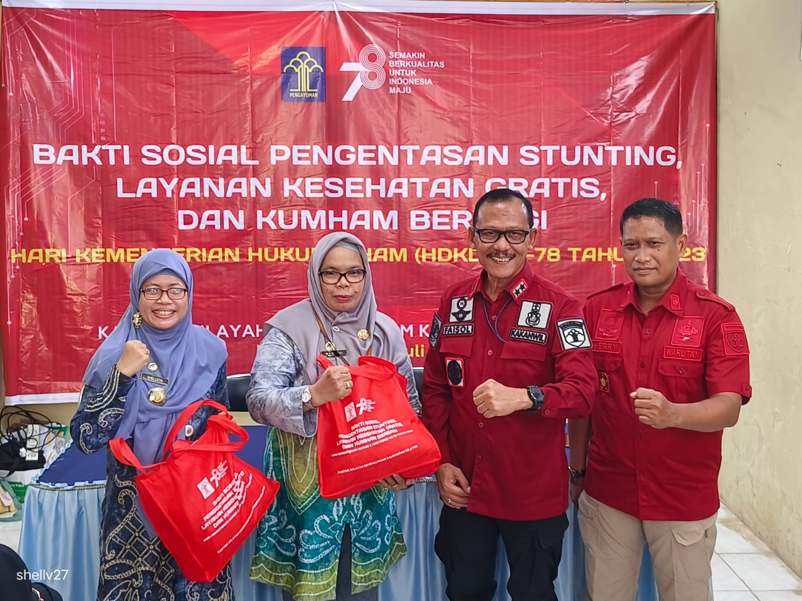 Dalam rangka Hari Dharma Karya Dhika (HDKD) ke-78, Kementerian Hukum dan HAM (Kemenkumham) Kalsel bekerjasama dengan Pemerintah Kota Banjarmasin melaksanakan kegiatan Bakti Sosial (Baksos) pengetasan stunting di Kota Banjarmasin. (Kalimantanlive.com/Ilham)