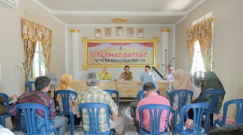 Komisi I Dewan Perwakilan Rakyat Daerah (DPRD) Provinsi Kalimantan Selatan (Kalsel) melakukan monitoring pelaksanaan Dana Desa ke Desa Semangat Dalam Kecamatan Alalak Kabupaten Barito Kuala, Selasa, 11/07/2023. (Kalimantanlive.com/ dprdkalselprov.id).