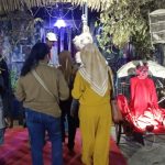 rumah hantu Kehadiran rumah hantu di kawasan wisata siring laut, membuat penasaran warga Kotabaru untuk mencoba masuk (Kalimantanlice.com/Siti Rahmah)
