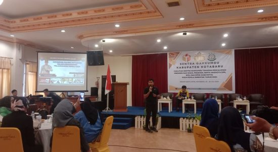 Badan Pengawas Pemilihan Umum ( Bawaslu ) Kabupaten Kotabaru melaksanakan Rapat Fasilitasi Sentra Penegakkan Hukum Terpadu ( Gakkumundu ) (Kalimantanlive.com/Siti Rahmah)