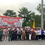 Forum Koordinasi dan Pimpinan Daerah (Forkompinda) Kota Banjarmasin menggelar apel bersama, dalam rangka deklarasi pemilu damai, bertempat di RTH Taman Kamboja Banjarmasin, Senin (31/7/23) sore. (Kalimantanlive.com/Ilham).