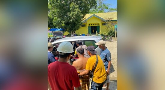 Seorang pria warga Desa Karang Payau Kecamatan Kelumpang Hulu Kabupaten Kotabaru, menjadi korban keganasan buaya ketika sedang mandi di aliran Sungai Cantung. (Kalimantanlive.com/Siti Rahmah)