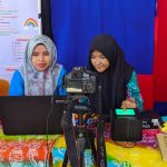 Tim JPC Disdukcapil Tabalong saat melakukan rekam data KTP siswi di SMAN 1 Tanjung (Kalimantanlive.com/ A Hidayat)