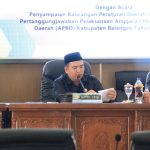 Dewan Perwakilan Rakyat Daerah (DPRD) Kabupaten Balangan melaksanakan sidang paripurna dengan agenda perubahan susunan keanggotaan fraksi - fraksi DPRD Balangan sisa masa jabatan Tahun 2019- 2024 pada Selasa (8/8/2023) di ruang rapat paripurna DPRD Balangan. Kalimantanlive.co,/Kamil)