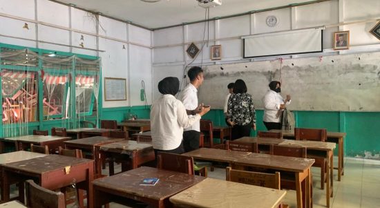 Proses Anak Berhadapan Hukum (ABH) pelaku kasus penikam rekannya di sekolah, statusnya hingga saat ini masih dalam pendampingan pihak Bapas Kelas I Banjarmasin oleh tim Pembimbing Kemasyarakatan (PK). (Kalimantanlive.com/Ilham)
