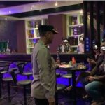 Kapolresta Banjarmasin Kombes Pol Sabana Atmojo ikut turun melakukan razia ke tempat hiburan malam Minggu (862024) dinihari. (Kalimantanlive.com Ilham)