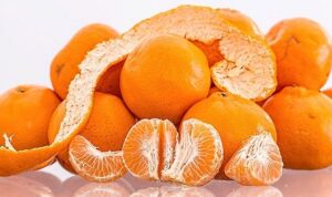 Buah jeruk ternyata bisa mengatasi stres. (Fajar Harapan)