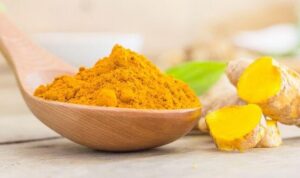 Kunyit dikenal sebagai rempah untuk pengobatan alami. Tapi, apakah benar bisa berdampak buruk bagi liver. (Fajarharapan.id)