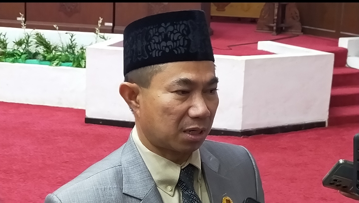 Junaidi, Senin (23/6/2025) hari ini, resmi diangkat sebagai Wakil Ketua DPRD Kalteng untuk sisa Masa Jabatan Tahun 2024 - 2029. (Kalimantanlive.com / Pathrurrachman)