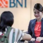 Teller Bank BNI Cabang Atambua tetap buka pelayanan di Hari Libur. (Dok. BNI)