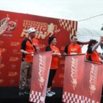 MERIAH- Even Honda Trio Run 2025 di Halaman Kantor Setda Provinsi Kalsel dalam merayakan kebersamaan komunitas, serta kontribusi nyata Honda untuk masyarakat. (Foto Dok Rilis Honda)
