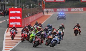 Simak jadwal siaran langsung race MotoGP Valencia 2025 malam ini. (Fajarharapan.id)