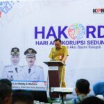 Wali Kota Banjarbaru yang dalam hal ini diwakili oleh Sekretaris Daerah Kota Banjarbaru, Sirajoni saat menyampaikan sambutan. (MC Bjb)