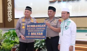 Polda Kalsel kumpulkan donasi Rp 1 M untuk korban bencana di Sumatera.(foto:hms Polda Kalsel)