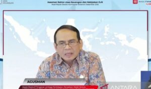 Tangkapan layar Kepala Eksekutif Pengawas PVML OJK Agusman menyampaikan paparan pada Konferensi Pers Hasil RDKB OJK Desember 2025 secara daring, Jumat (9/1/2026).