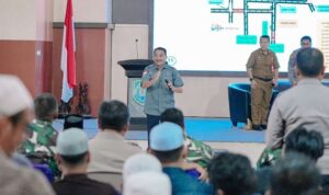 Ketua DPRD Kalsel H. Supian HK menghadiri rapat koordinasi persiapan Haul Guru Danau dan menekankan pentingnya sinergi TNI–Polri serta relawan. (Foto Humas DPRD Kalsel)